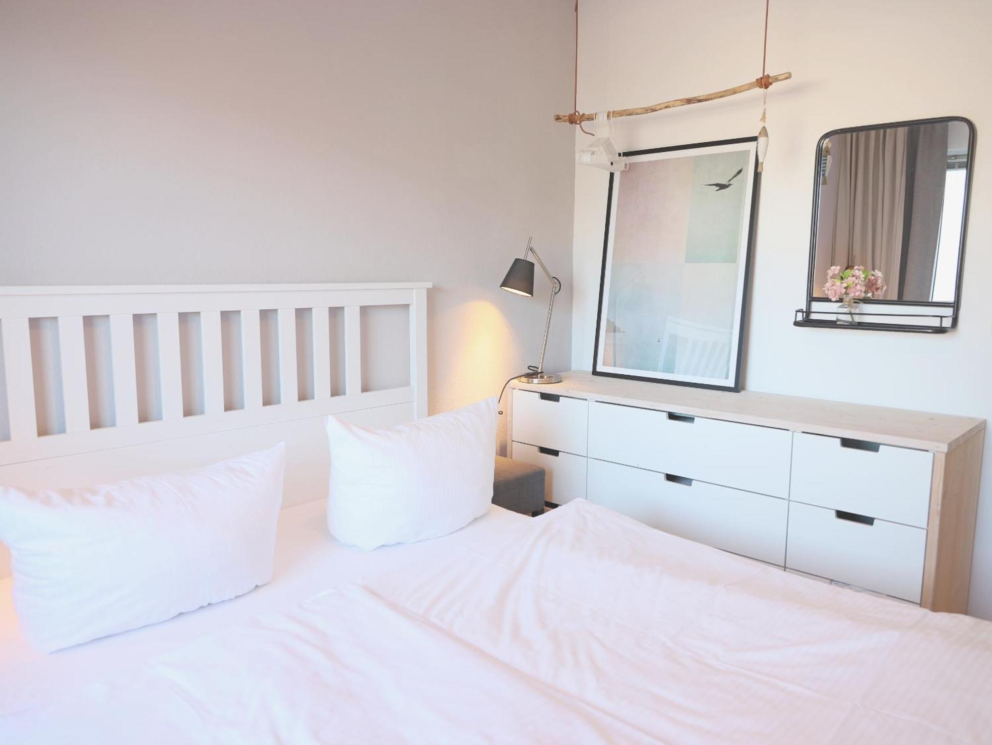 Modernes 2-Zimmer-Appartement Mit Balkon. Вестерланд Экстерьер фото
