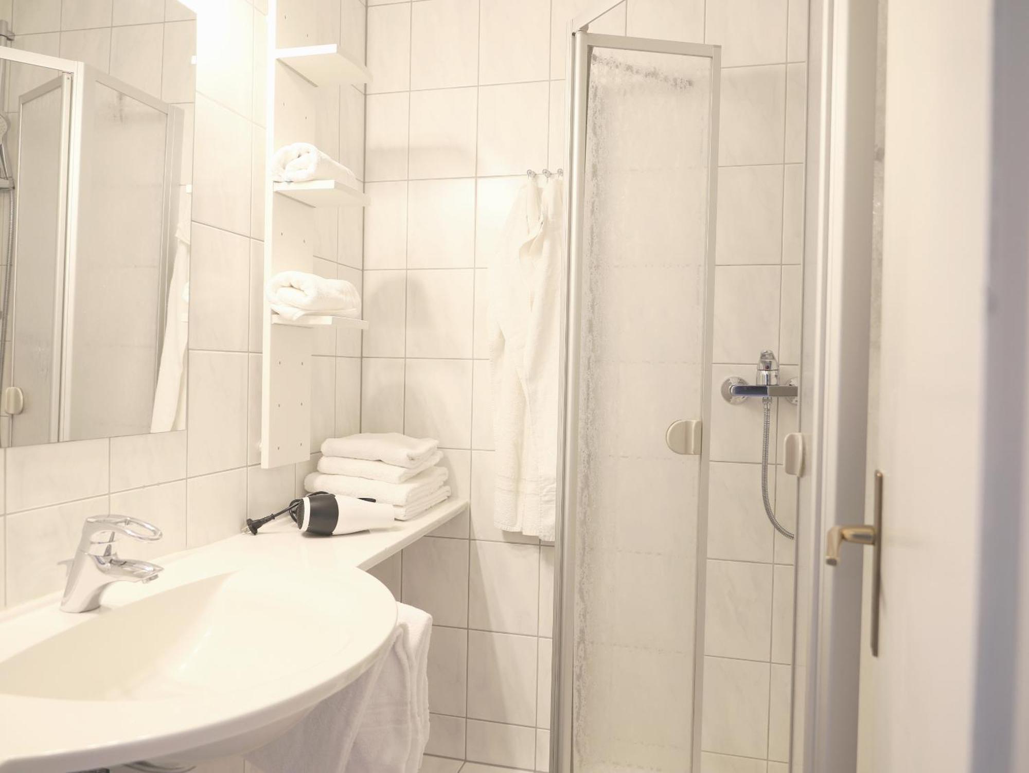 Modernes 2-Zimmer-Appartement Mit Balkon. Вестерланд Экстерьер фото