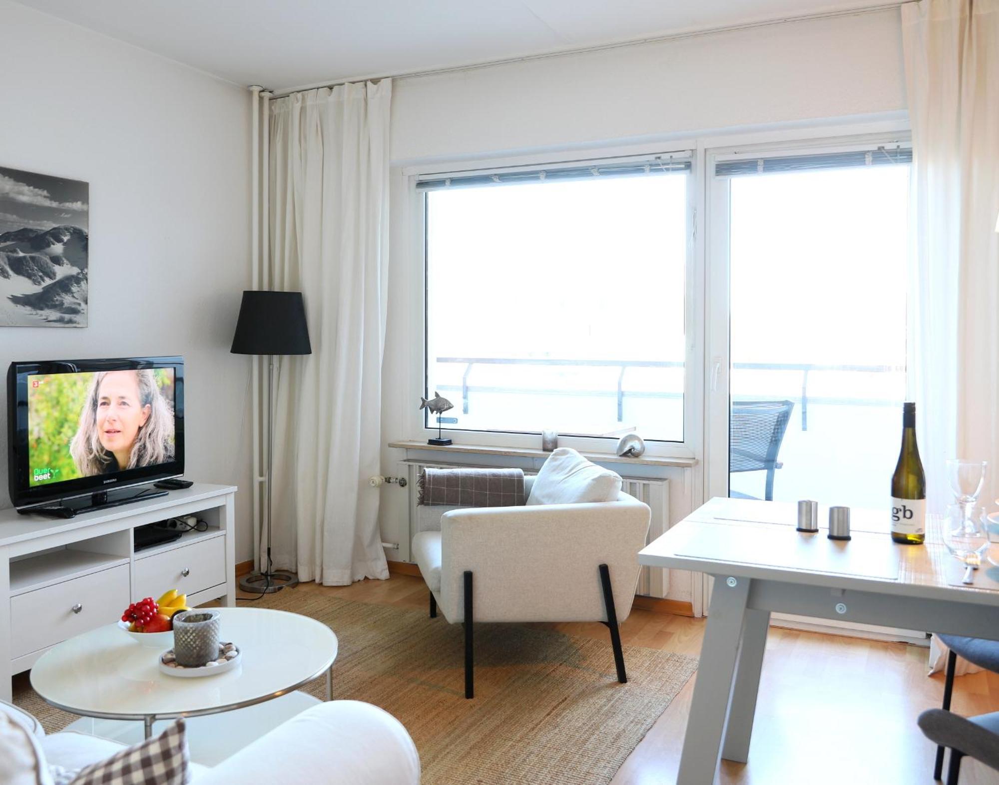 Modernes 2-Zimmer-Appartement Mit Balkon. Вестерланд Экстерьер фото
